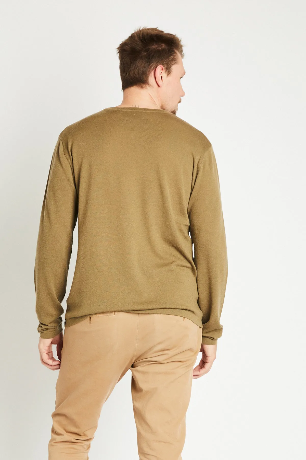   Beryll Yury Cashmere Sweater | Wood