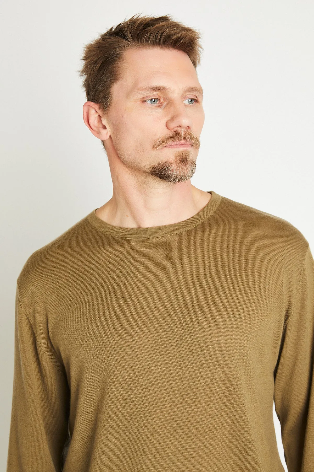   Beryll Yury Cashmere Sweater | Wood