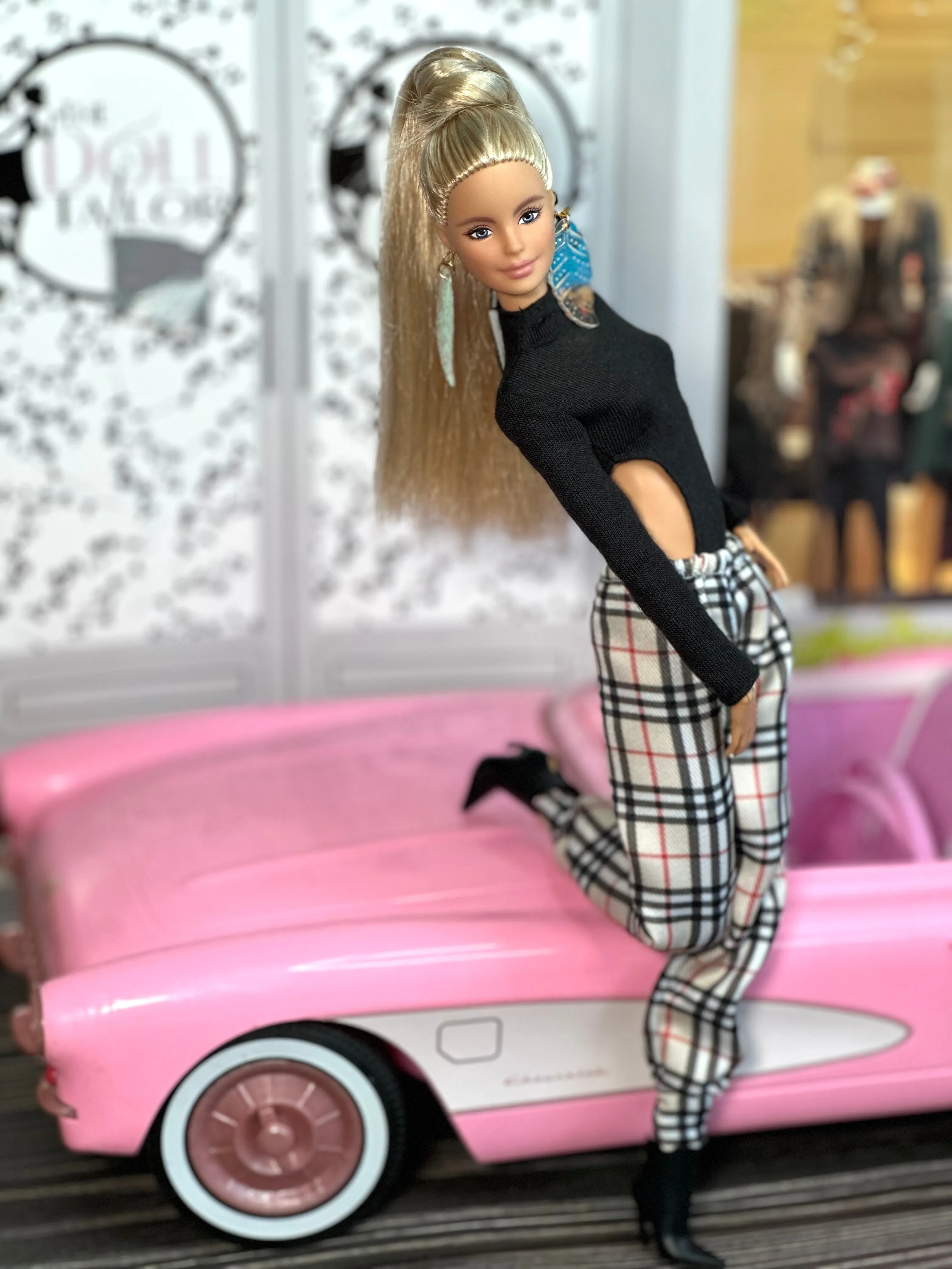 Black bodysuit for Barbie dolls tartan sweatpants