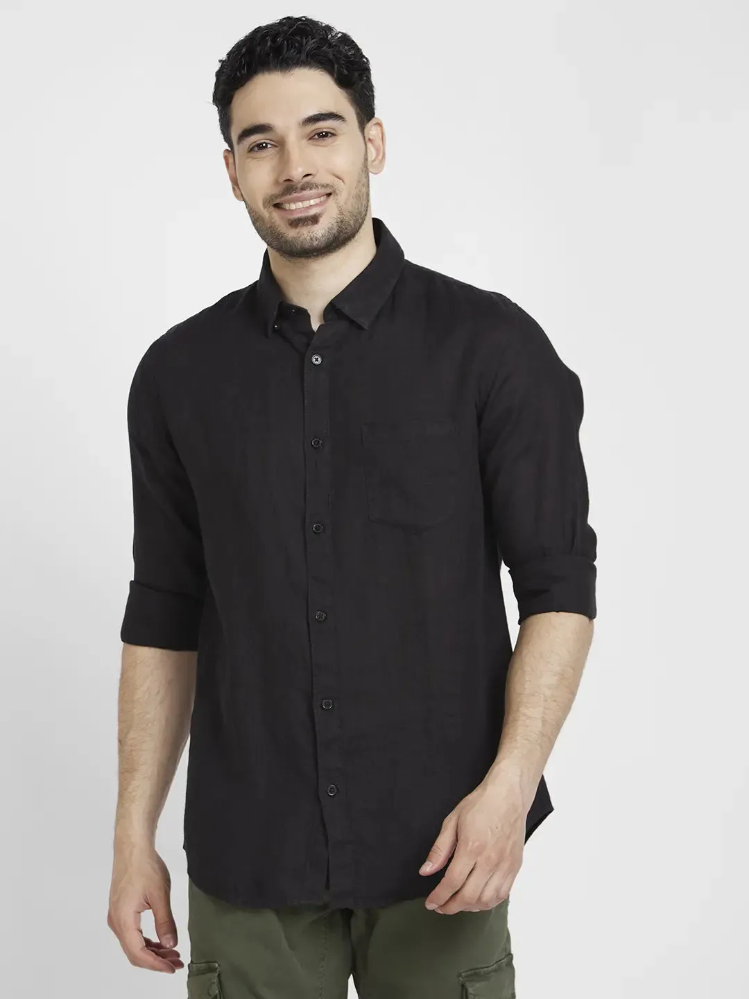 Spykar Men Black Linen Slim Fit Plain Shirt