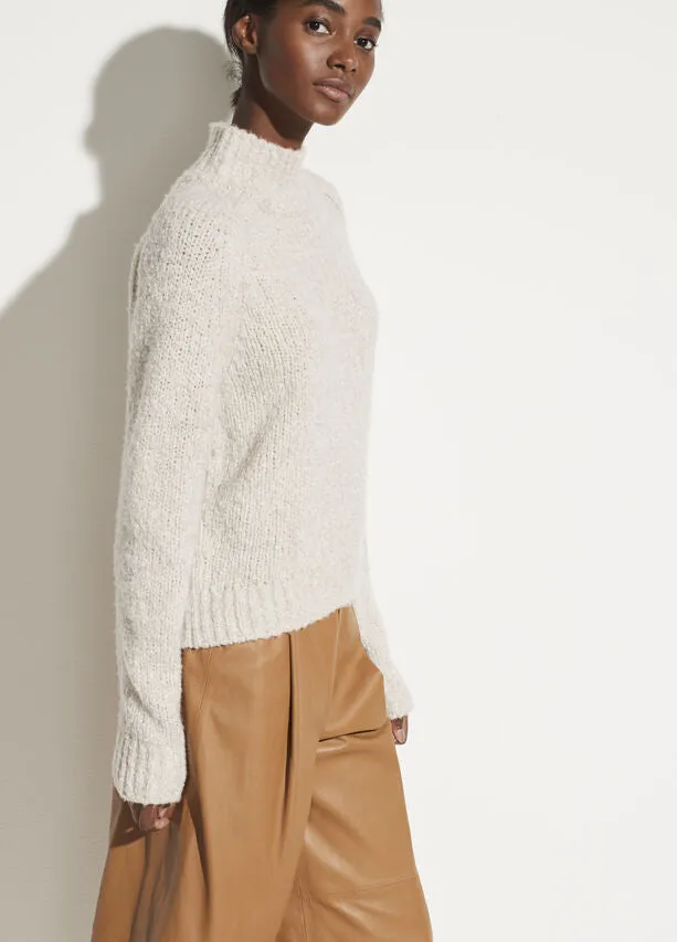 Vince - Textured Saddle Sleeve Turtleneck Sweater in Pearl Oat